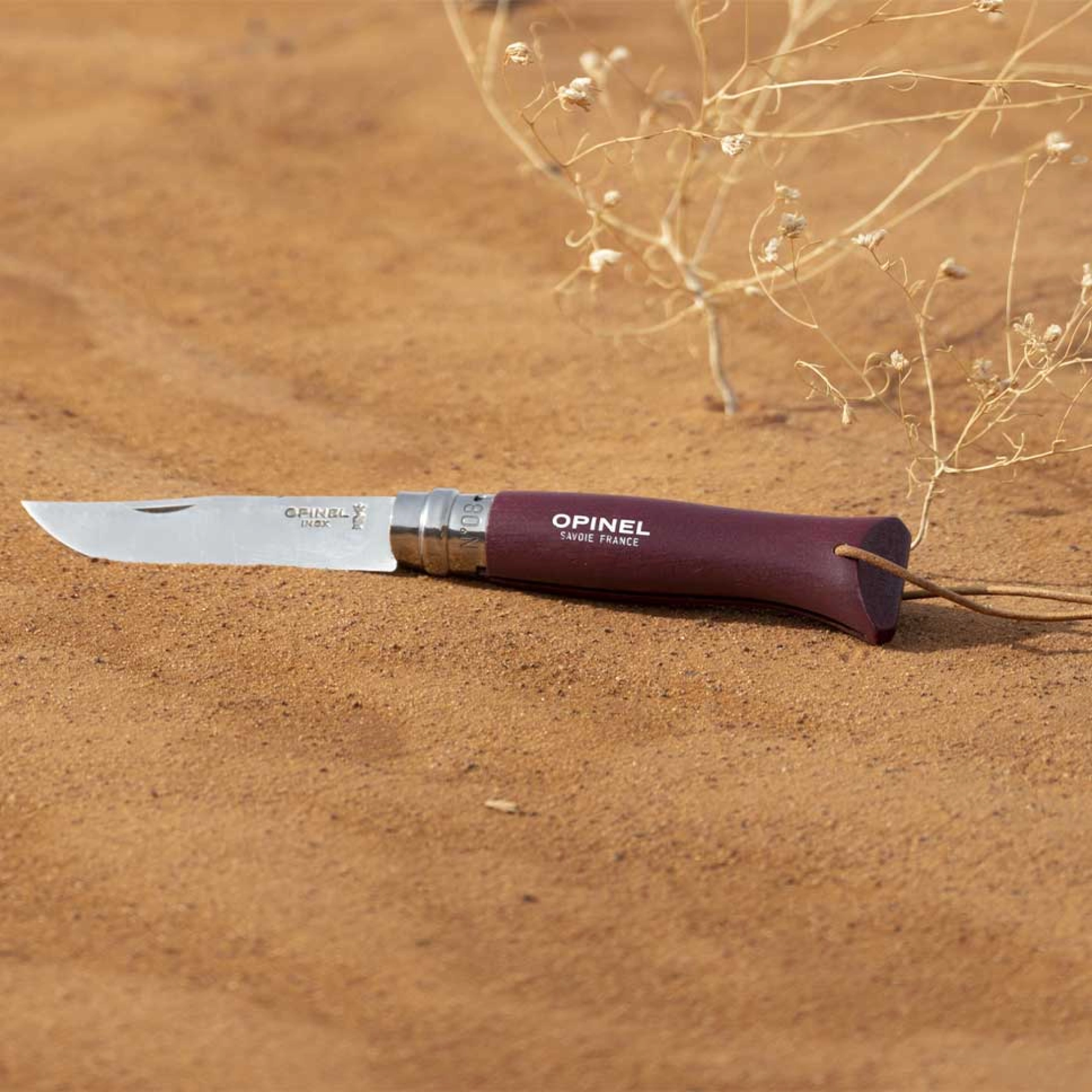Navaja Opinel No. 08 Colorama Granate | Navaja Plegable Clásica 2 Navaja Opinel No. 08 Colorama Granate | Navaja Plegable Clásica - Imagen 2